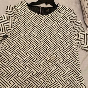 Three quarter length top